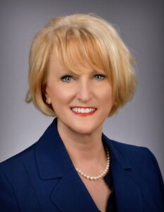 Lisa Koenig headshot