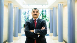 Vinayak Deshpande, Mann Family Distinguished Professor of Operations at UNC Kenan-Flagler Business School