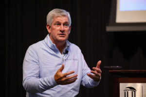 Leo Horey (MBA ’90)