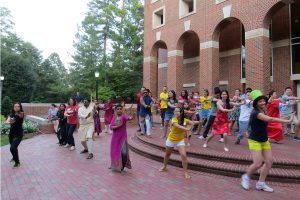 UNC Kenan-Flagler Business School - MBA Orientation - Class of 2018 - Around the World group dance