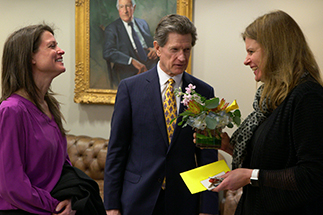 Professor Eva Labro receiving Bullard Research Impact Award for her work in managerial accounting.