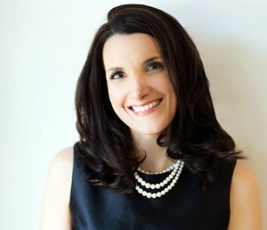 Kristen Fanarakis (BA ’98, MBA ’13) , founder of Senza Tempo
