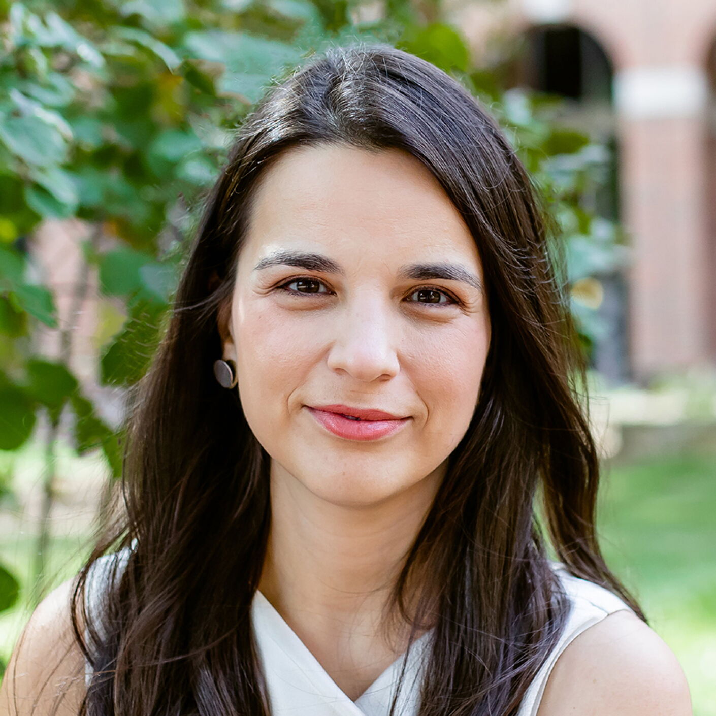 Elena Simintzi | UNC Kenan-Flagler Business School