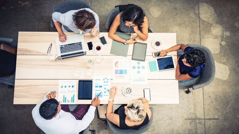 startup company meeting