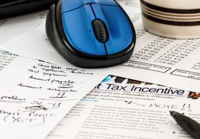 Computer mouse on desk