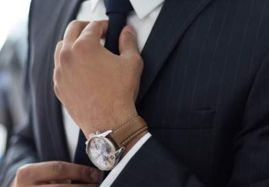 Man dressing in suit