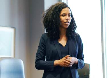 Maya Anderson With STAR Program Dominos Team At UNC Kenan-Flagler