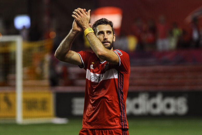 Jonathan Campbell playing professional soccer