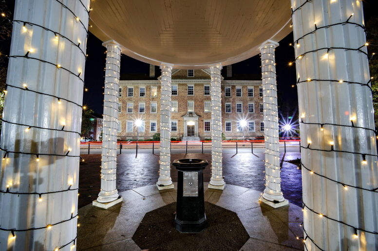 Old Well holiday lights 2023.