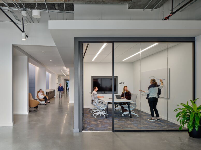Charlotte Inside