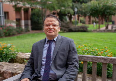 Professor Ali Parlaktürk