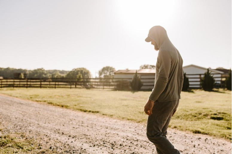 Kris Steele walking outside