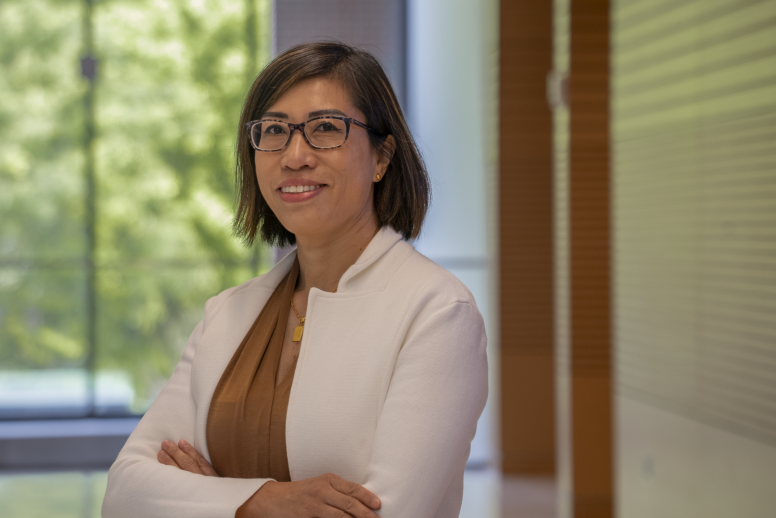 Lisa Yuan (MBA ’09)