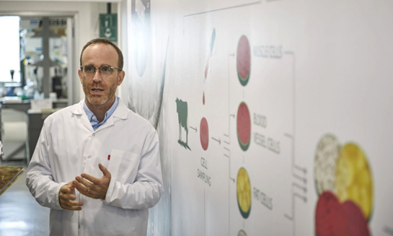 Didier Toubia, CEO of Aleph Farms, explains the process of cell-grown meat. Via Foodtank