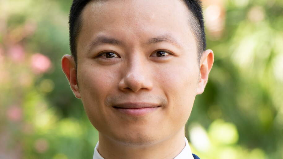 Chongyu Wang